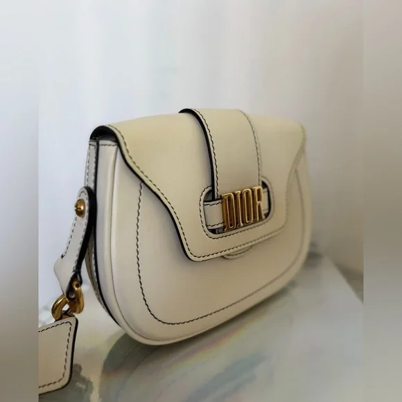 🩶100% Authentic D-Fence Dior Saddle Bag/ Preowned condition 🩶 - Picture 7 of 14